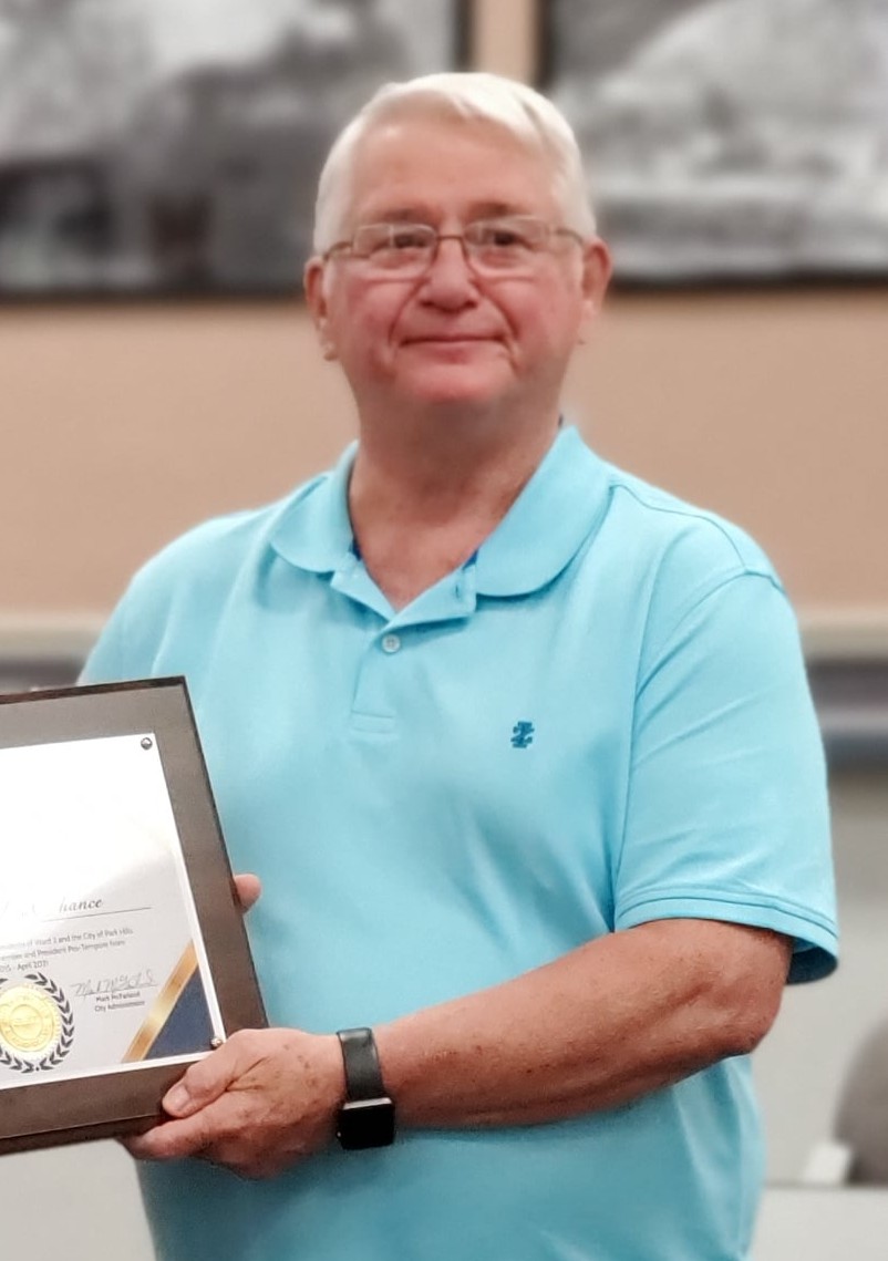 Park Hills City Administrator Retires