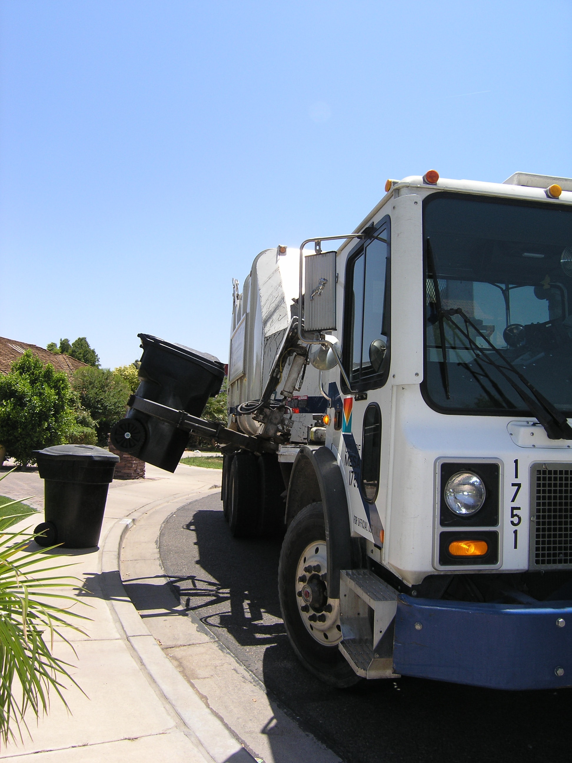 Desloge Residents Get New Trash Containers